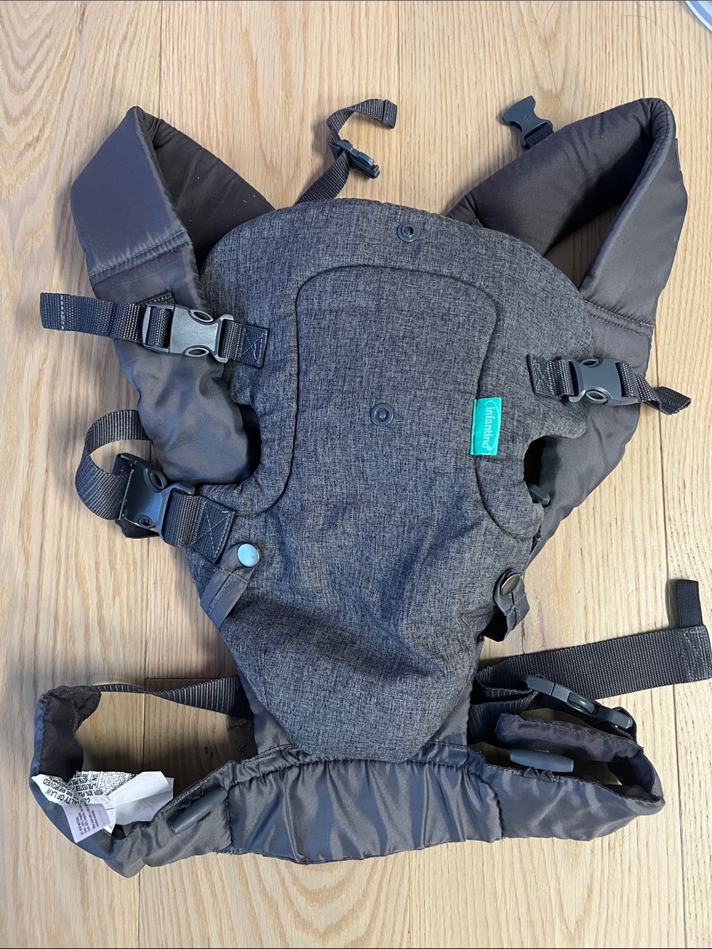Infantino carrier